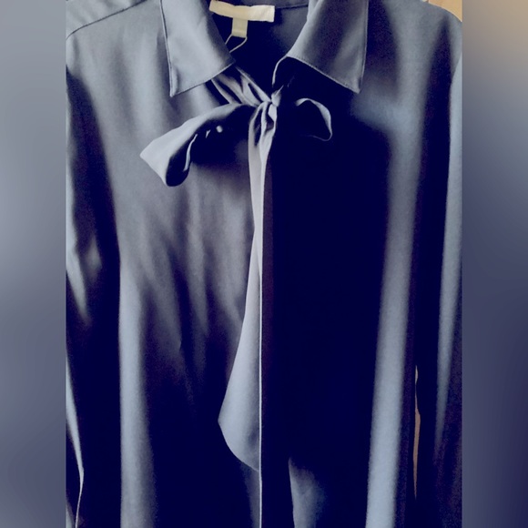 NWT Antonio Melani Navy Blue Detachable Bow Tie Long Sleeve Button Blo… - Picture 2 of 8